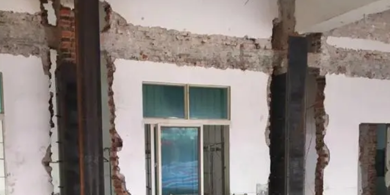 房屋加固